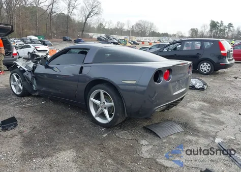 2013 Chevrolet Corvette z USA, uszkodzony, nr VIN 1G1YE2DW4D5108931